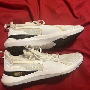 Puma Size 8.5 Pure XT Moto Sneakers - excellent condition